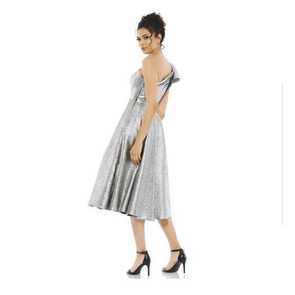 Mac Duggal Silver One Shoulder Bow Midi Dress 67906 Size 8 NWT - Picture 2 of 9